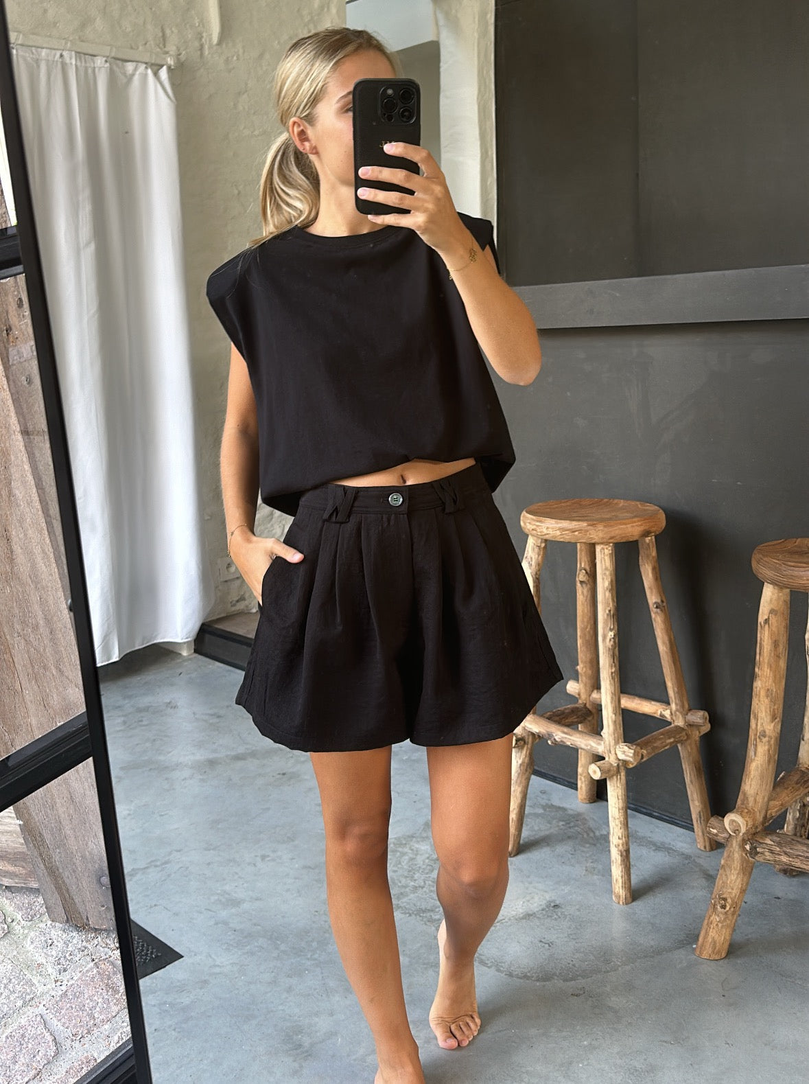 Lumina short