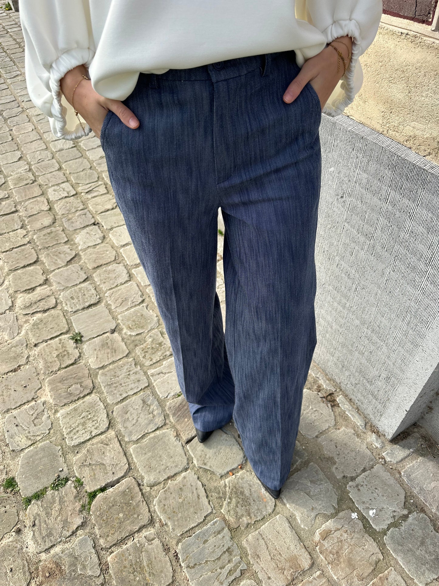 Dark blue jeans