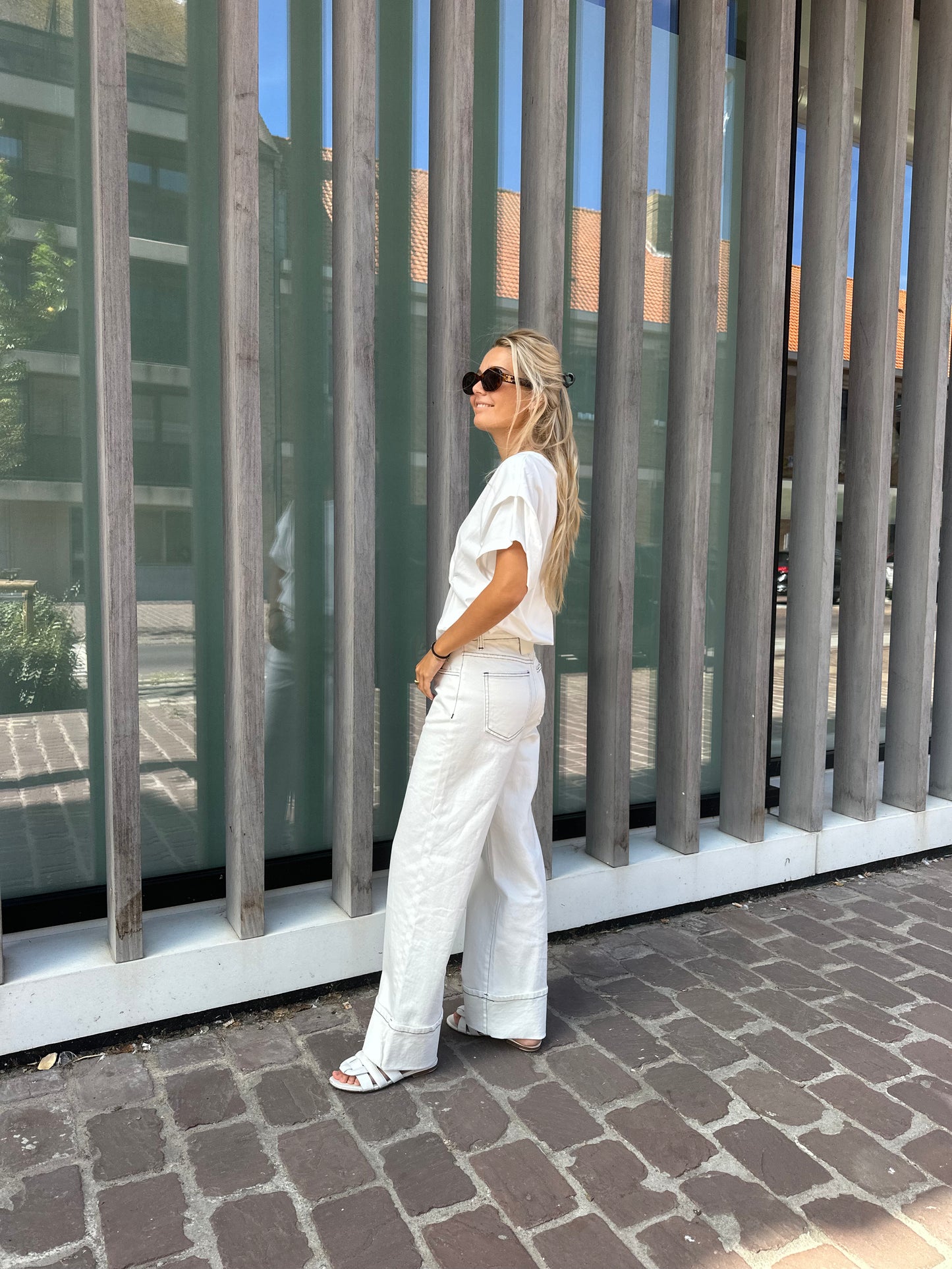White denim jeans