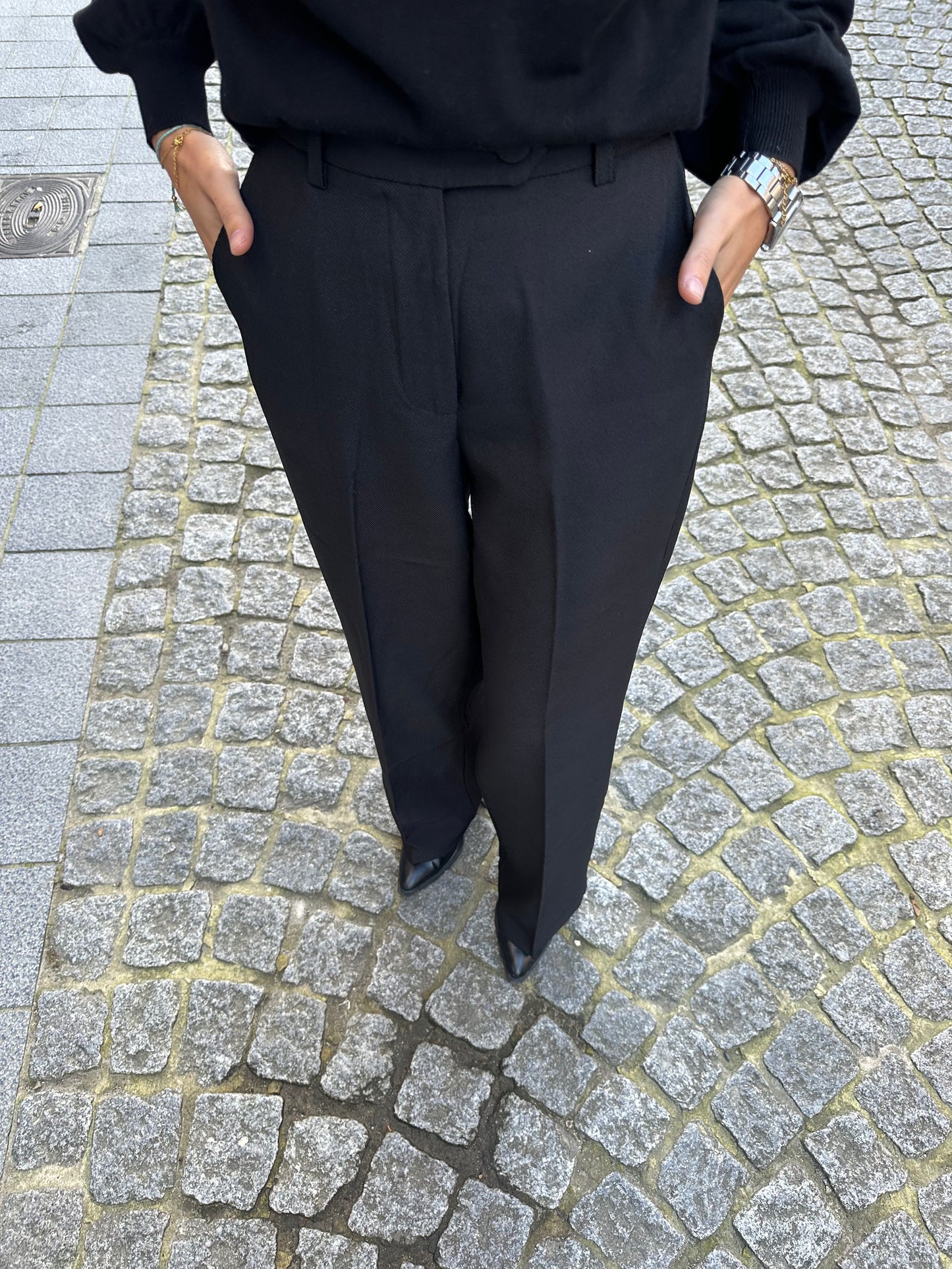 Classic pants - black