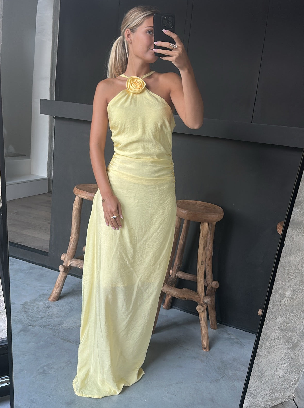 Yellow dress