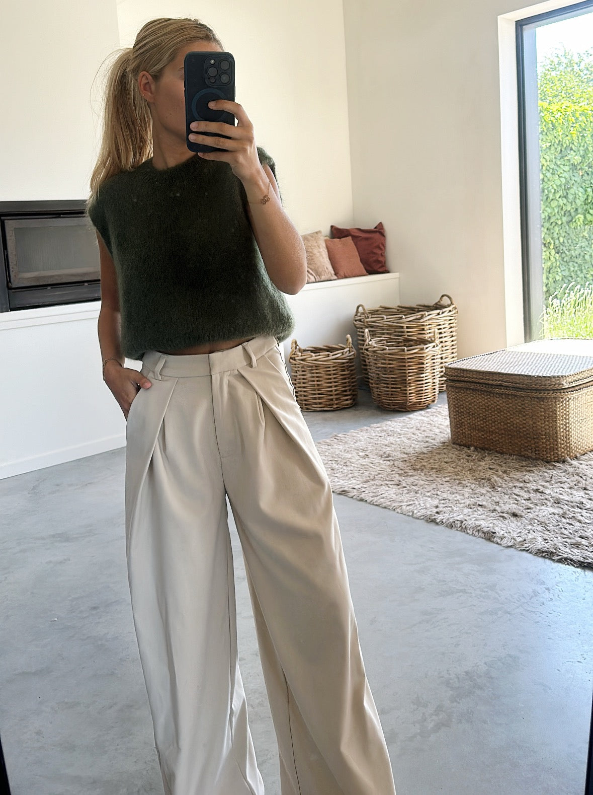 Sleeveless mohair sweater - kaki