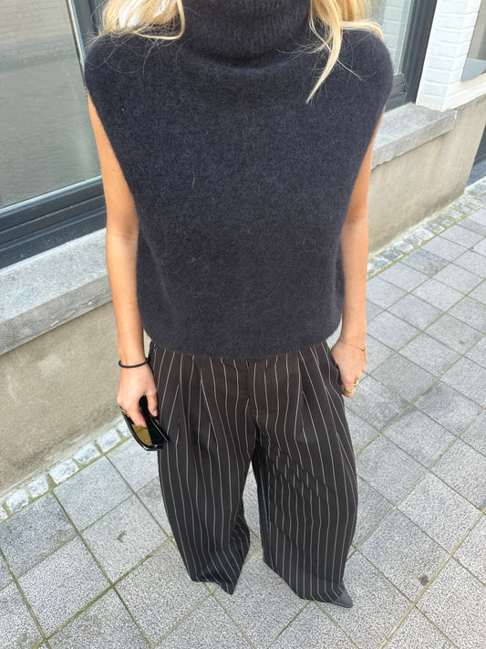 Turtleneck knit - black