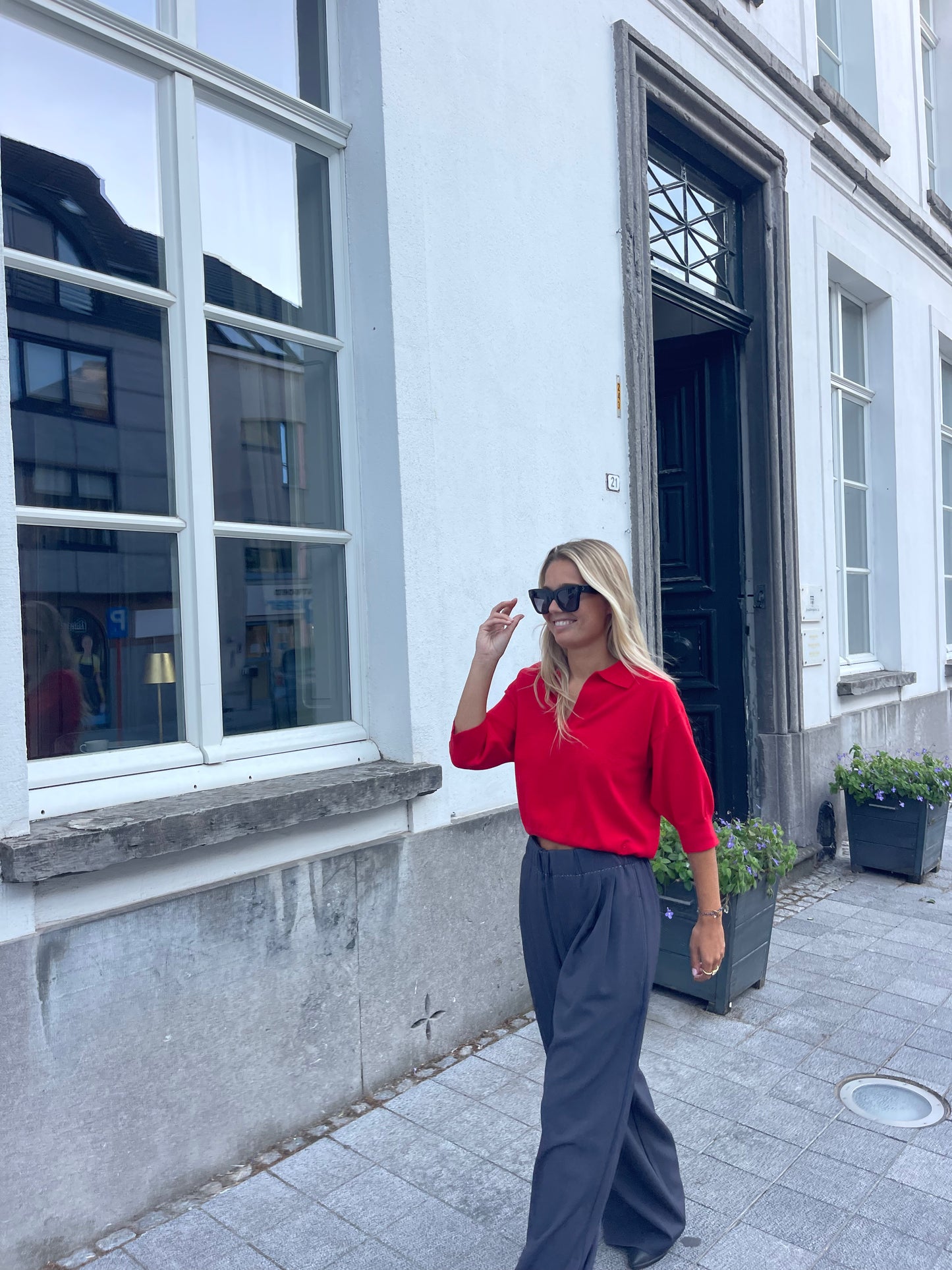 Romie Knit  - Red