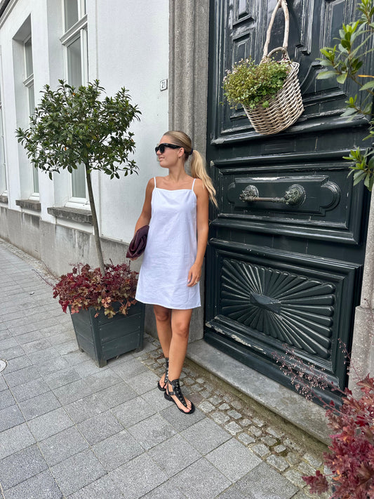 Elisa Dress - white
