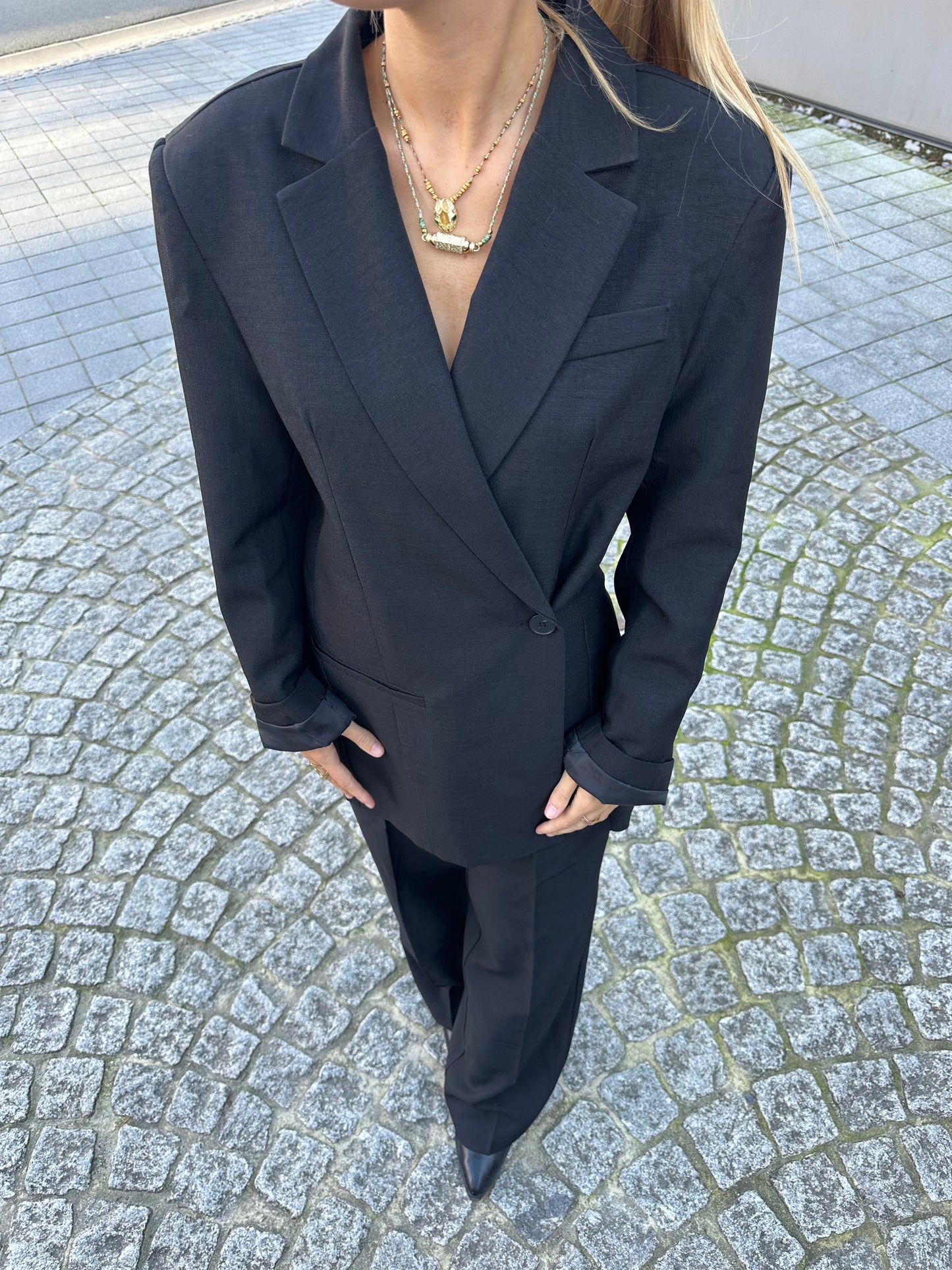 Emmy blazer - black
